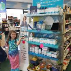 Nordic Naturals Endcap